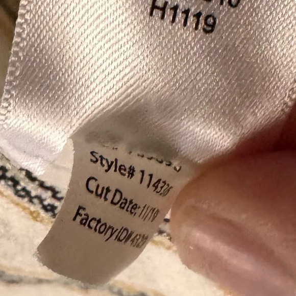 Linen Pinstripe Open Front Blazer Size Medium Style 114336 Casual Maurice’s - Picture 8 of 14